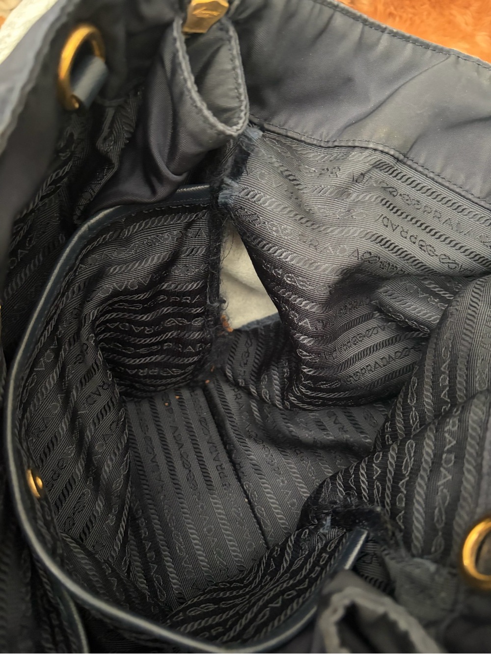 RARE Prada Tessuto Nylon Side zip Tote Bag with Leather Trim - Picture 6 of 8